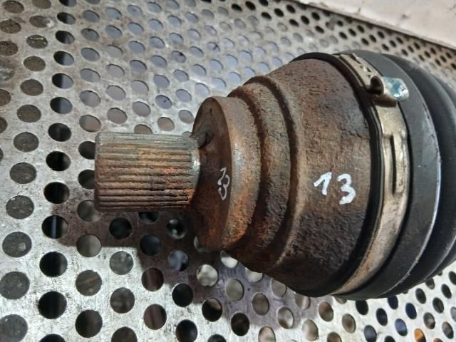 bontott AUDI A3 Jobb Féltengely