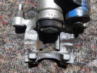 bontott AUDI A3 Jobb hátsó Féknyereg Munkahengerrel