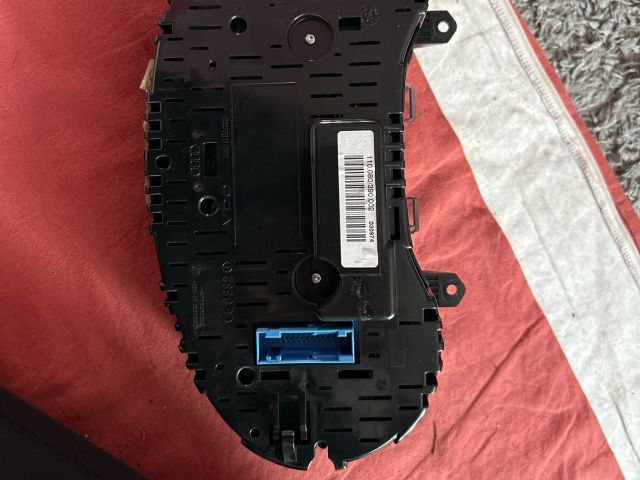 bontott AUDI A3 Kilométeróra