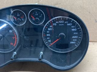 bontott AUDI A3 Kilométeróra