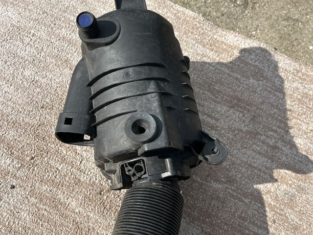 bontott AUDI A3 Légszűrő Ház