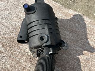 bontott AUDI A3 Légszűrő Ház