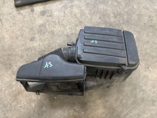 bontott AUDI A3 Légszűrő Ház