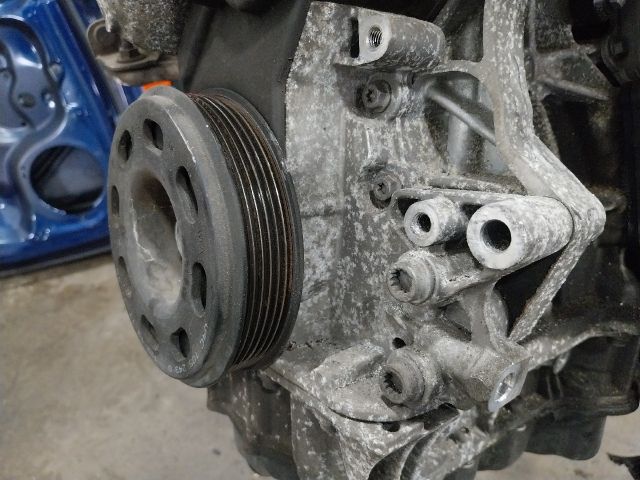 bontott AUDI A3 Motor (Fűzött blokk hengerfejjel)