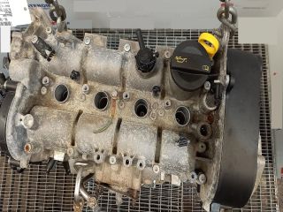 bontott AUDI A3 Motor (Fűzött blokk hengerfejjel)