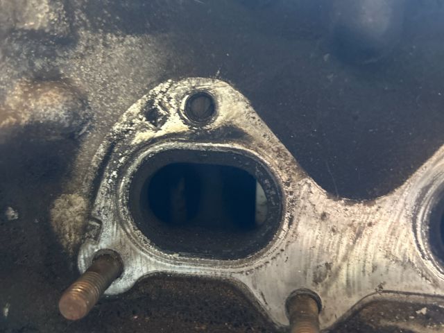 bontott AUDI A3 Motor (Fűzött blokk hengerfejjel)