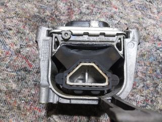 bontott AUDI A3 Motor Tartó Bak (Pozíciófüggetlen)