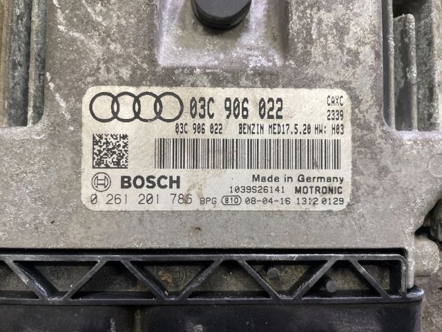 bontott AUDI A3 Motorvezérlő