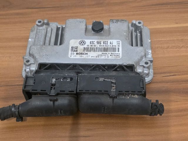 bontott AUDI A3 Motorvezérlő