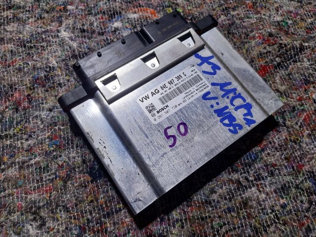 bontott AUDI A3 Motorvezérlő