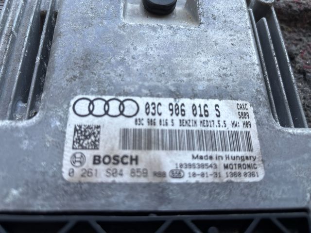 bontott AUDI A3 Motorvezérlő