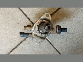 bontott AUDI A3 Nagynyomású Szivattyú