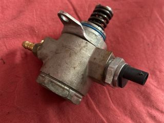 bontott AUDI A3 Nagynyomású Szivattyú