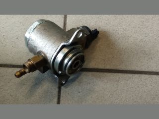 bontott AUDI A3 Nagynyomású Szivattyú