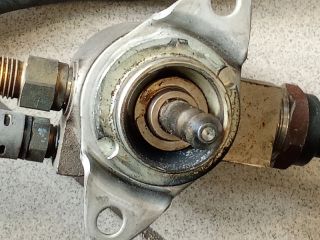 bontott AUDI A3 Nagynyomású Szivattyú