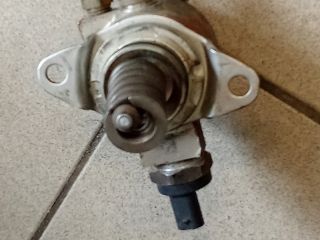 bontott AUDI A3 Nagynyomású Szivattyú