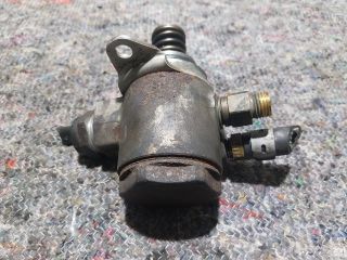 bontott AUDI A3 Nagynyomású Szivattyú