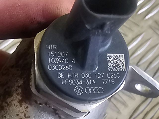 bontott AUDI A3 Nagynyomású Szivattyú