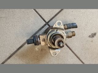 bontott AUDI A3 Nagynyomású Szivattyú