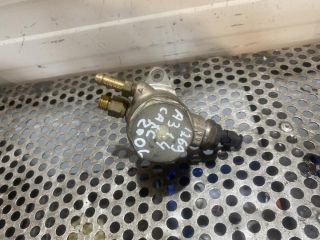 bontott AUDI A3 Nagynyomású Szivattyú