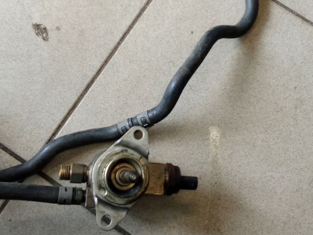 bontott AUDI A3 Nagynyomású Szivattyú