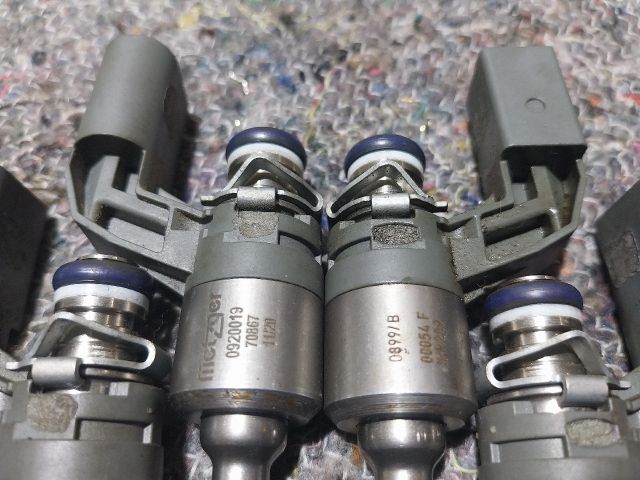 bontott AUDI A3 Porlasztó Sor / Híd