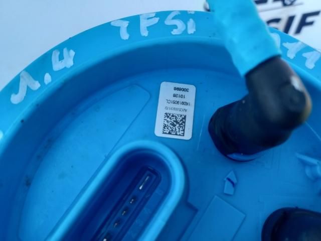 bontott AUDI A3 Üzemanyag Szivattyú