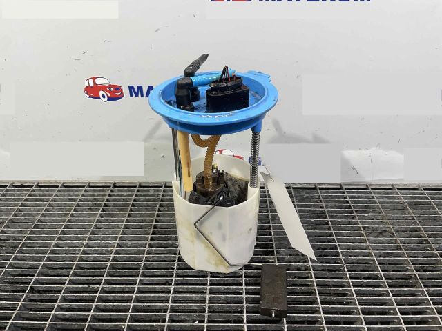 bontott AUDI A3 Üzemanyag Szivattyú