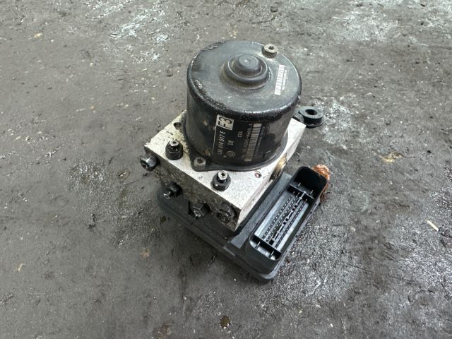 bontott AUDI A3 ABS Kocka