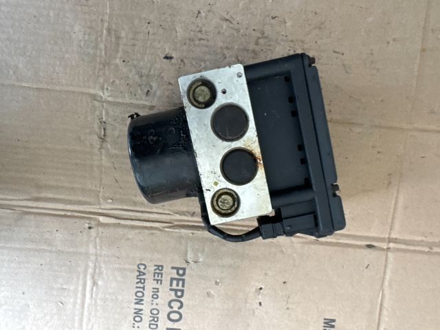 bontott AUDI A3 ABS Kocka