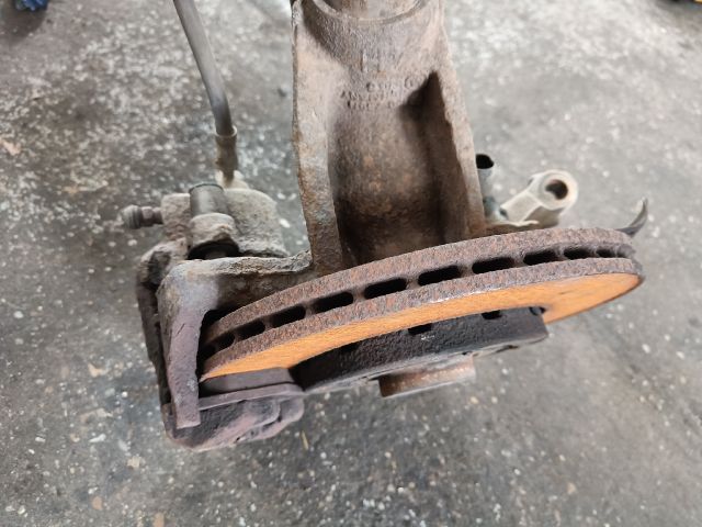 bontott AUDI A3 Bal első Csonkállvány Kerékaggyal