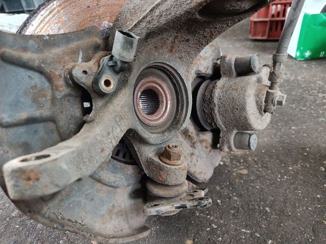 bontott AUDI A3 Bal első Csonkállvány Kerékaggyal