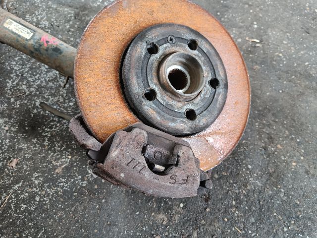 bontott AUDI A3 Bal első Csonkállvány Kerékaggyal