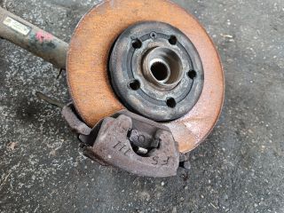 bontott AUDI A3 Bal első Csonkállvány Kerékaggyal