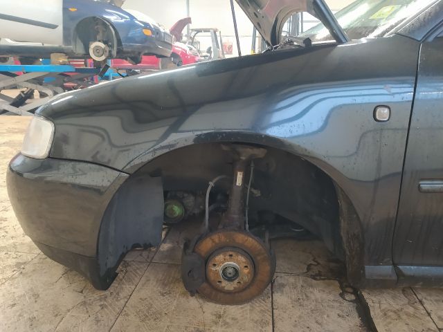 bontott AUDI A3 Bal első Gólyaláb (Lengécsillapító, Rugó)