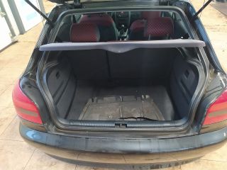 bontott AUDI A3 Bal hátsó Féknyereg Munkahengerrel