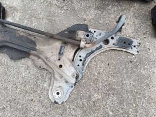 bontott AUDI A3 Első Bölcső