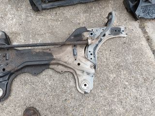 bontott AUDI A3 Első Bölcső