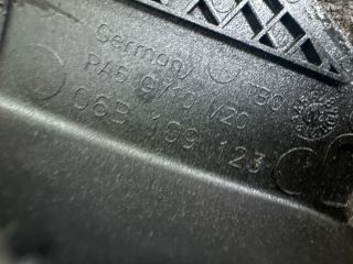 bontott AUDI A3 Első Felső Vezérlés Burkolat