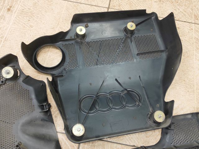 bontott AUDI A3 Felső Motorburkolat