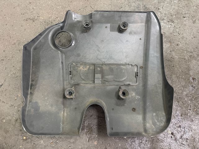 bontott AUDI A3 Felső Motorburkolat