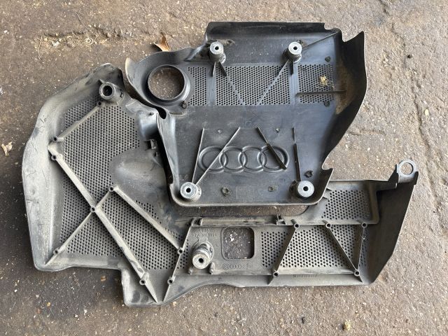 bontott AUDI A3 Felső Motorburkolat