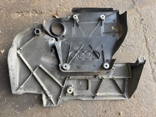 bontott AUDI A3 Felső Motorburkolat