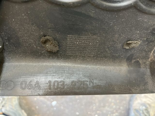 bontott AUDI A3 Felső Motorburkolat