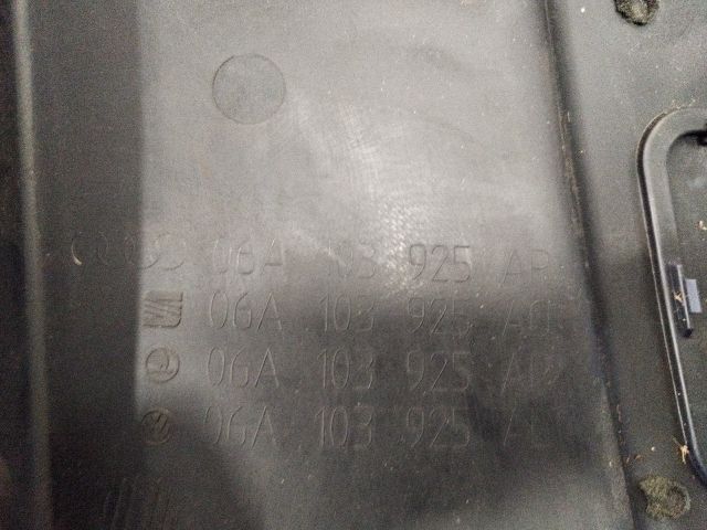 bontott AUDI A3 Felső Motorburkolat