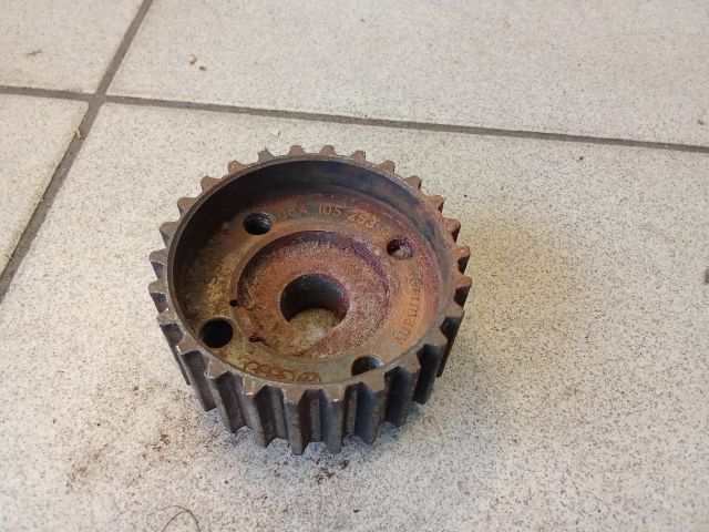 bontott AUDI A3 Főtengely Bordáskerék / Lánckerék