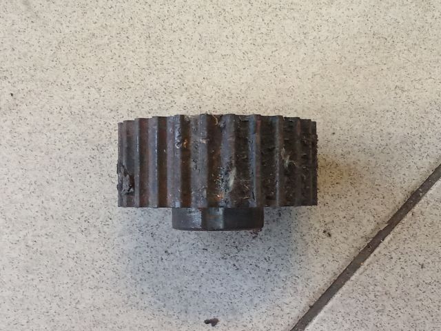 bontott AUDI A3 Főtengely Bordáskerék / Lánckerék