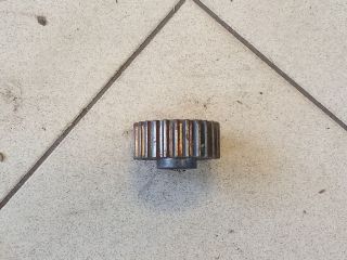 bontott AUDI A3 Főtengely Bordáskerék / Lánckerék