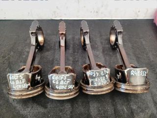 bontott AUDI A3 Dugattyú