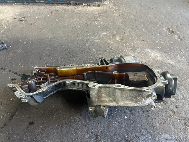 bontott AUDI A3 Komplett Vezérlés Burkolat